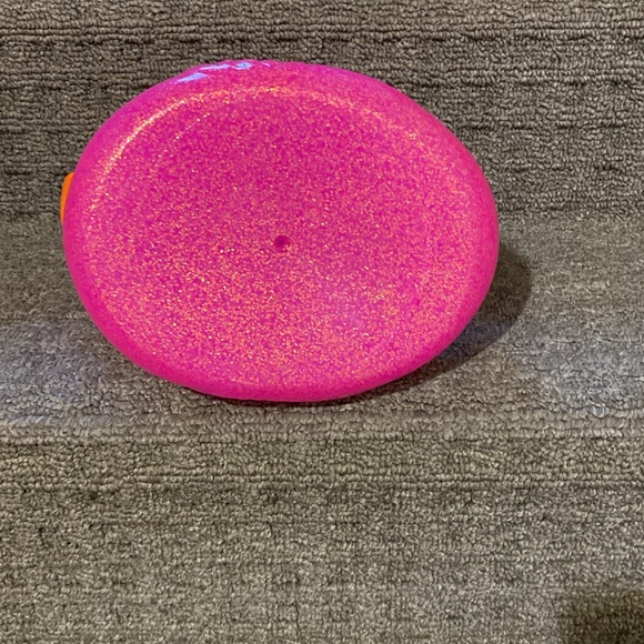 Rubber duck 8.5” X 7” tall bought for Jeep renegade dash to large new - Picture 4 of 4